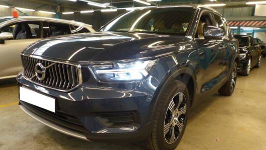 Volvo XC40 I