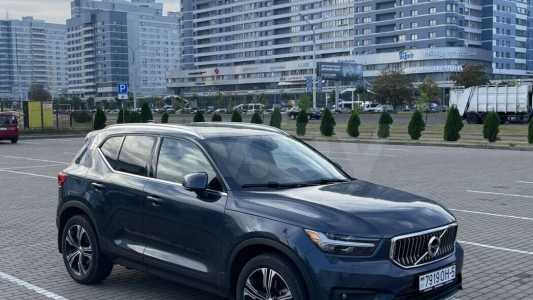 Volvo XC40 I