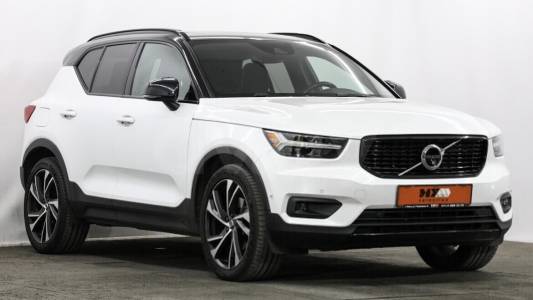 Volvo XC40 I