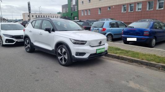 Volvo XC40 I