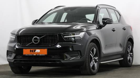 Volvo XC40 I