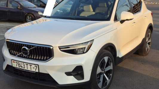 Volvo XC40 I Рестайлинг, 2023, пробег 38000 км Volvo XC40 I Рестайлинг, 2023, пробег 38000 км