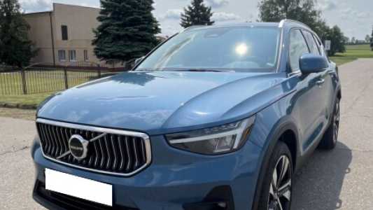 Volvo XC40 I  Рестайлинг, 2023, пробег 8000 км
