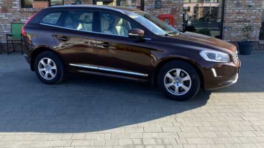 Volvo XC60 I Рестайлинг, 2013, пробег 208460 км Volvo XC60 I Рестайлинг, 2013, пробег 208460 км