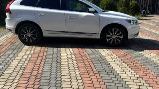 Volvo XC60 I Рестайлинг, 2015, пробег 147000 км Volvo XC60 I Рестайлинг, 2015, пробег 147000 км