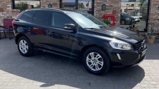Volvo XC60 I Рестайлинг, 2017, пробег 246592 км Volvo XC60 I Рестайлинг, 2017, пробег 246592 км