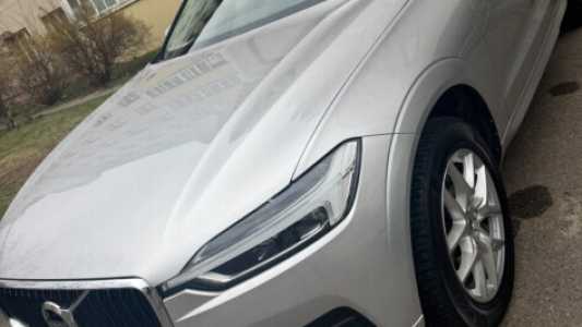 Volvo XC60 II, 2019, пробег 245000 км Volvo XC60 II, 2019, пробег 245000 км