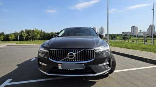 Volvo XC60 II  Рестайлинг, 2021, пробег 104777 км
