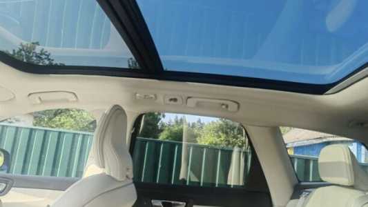 Volvo XC60 II  Рестайлинг, 2021, пробег 42000 км