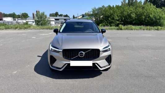 Volvo XC60 II  Рестайлинг, 2023, пробег 19000 км