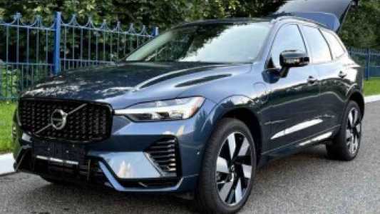 Volvo XC60 II Рестайлинг, 2024, пробег 1777 км Volvo XC60 II Рестайлинг, 2024, пробег 1777 км
