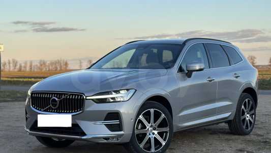 Volvo XC60 II Рестайлинг Volvo XC60 II Рестайлинг