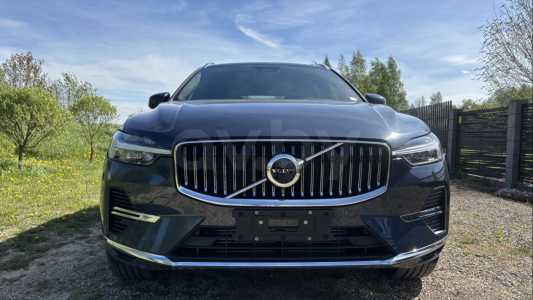 Volvo XC60 II Рестайлинг Volvo XC60 II Рестайлинг