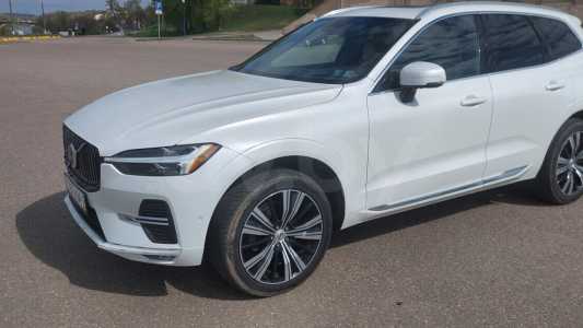 Volvo XC60 II Рестайлинг Volvo XC60 II Рестайлинг