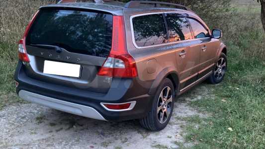 Volvo XC70 III