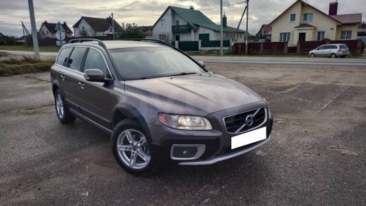 Volvo XC70 III