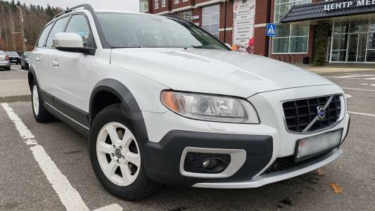 Volvo XC70 III