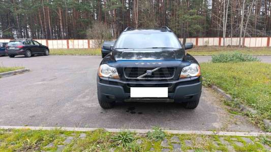 Volvo XC90 I