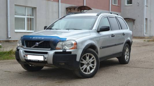 Volvo XC90 I