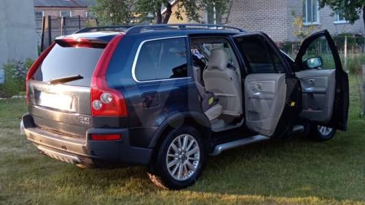 Volvo XC90 I