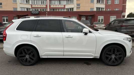 Volvo XC90 II
