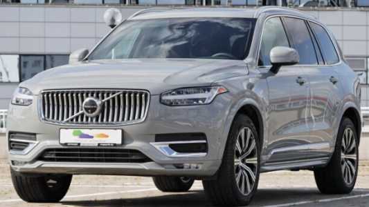 Volvo XC90 II Рестайлинг, 2023, пробег 4204 км Volvo XC90 II Рестайлинг, 2023, пробег 4204 км