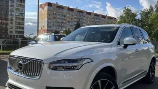 Volvo XC90 II  Рестайлинг, 2023, пробег 42700 км