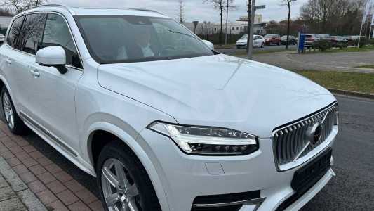 Volvo XC90 II Рестайлинг Volvo XC90 II Рестайлинг