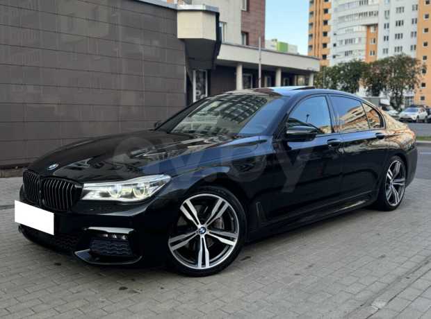 BMW 7 серия G11