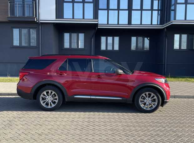 Ford Explorer VI