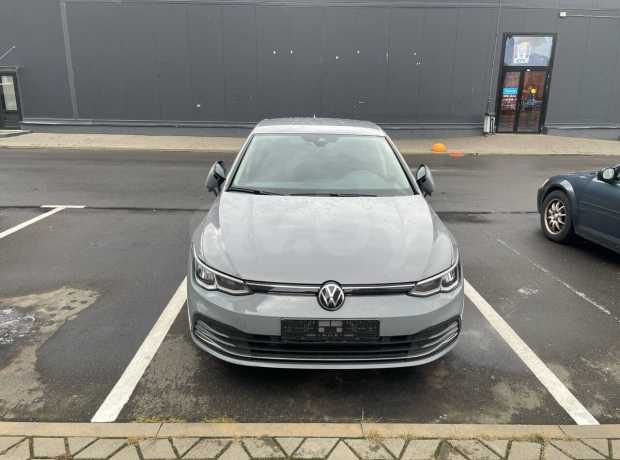 Volkswagen Golf VIII