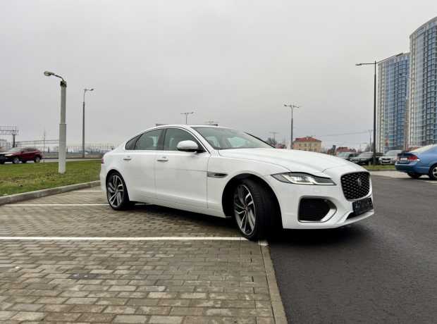 Jaguar XF X260 Рестайлинг