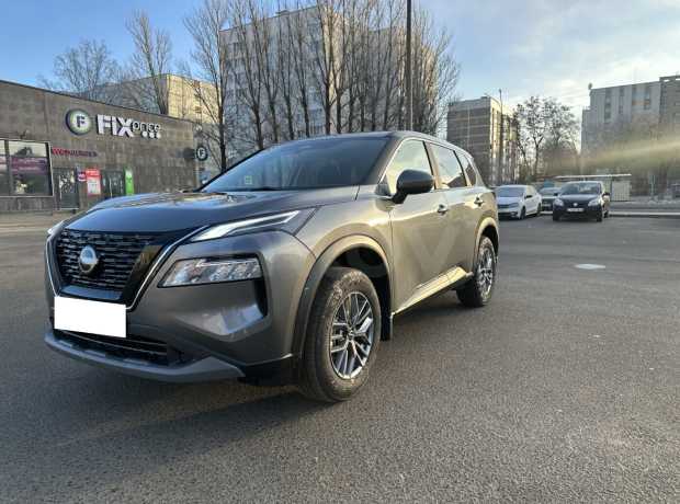 Nissan Rogue III