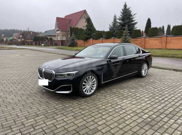 BMW 7 серия G12 (Long) Рестайлинг