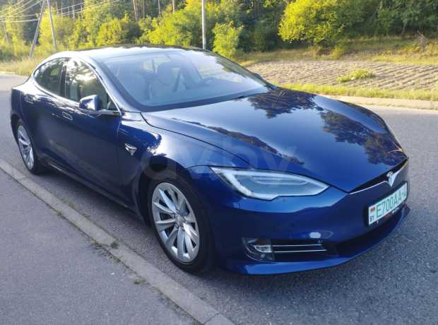 Tesla Model S I Рестайлинг