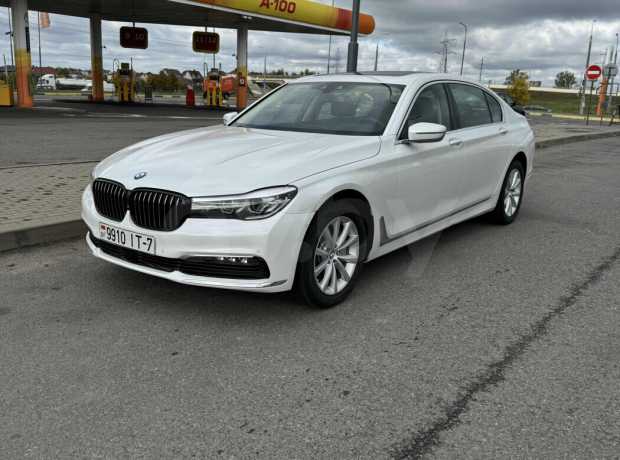 BMW 7 серия G12 (Long)