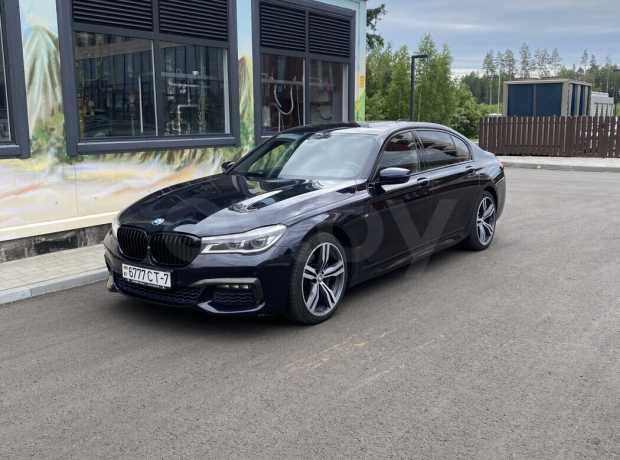 BMW 7 серия G12 (Long)