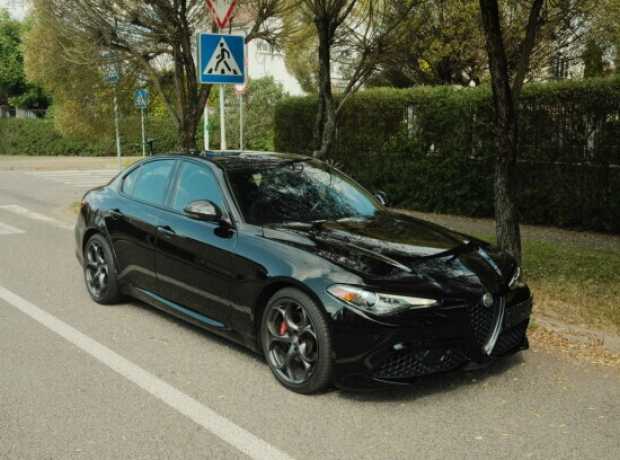 Alfa Romeo Giulia I  Рестайлинг, 2020, пробег 43000 км