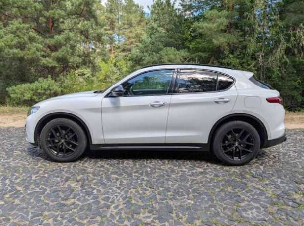 Alfa Romeo Stelvio I, 2019, пробег 95000 км