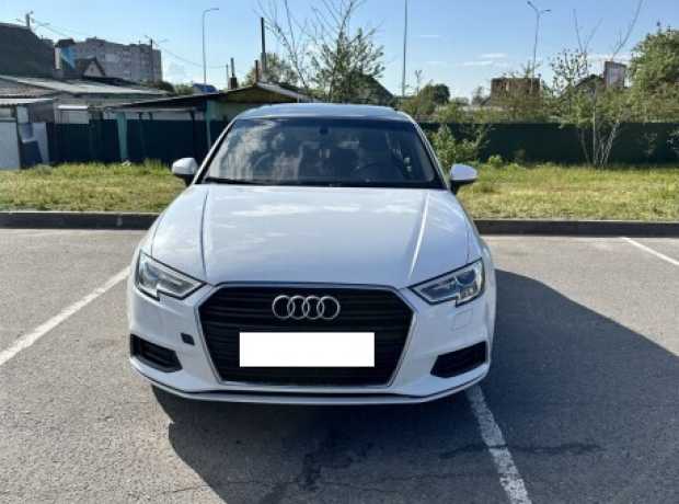Audi A3 8V  Рестайлинг, 2016, пробег 240000 км
