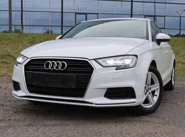 Audi A3 8V Рестайлинг, 2017, пробег 167400 км Audi A3 8V Рестайлинг, 2017, пробег 167400 км