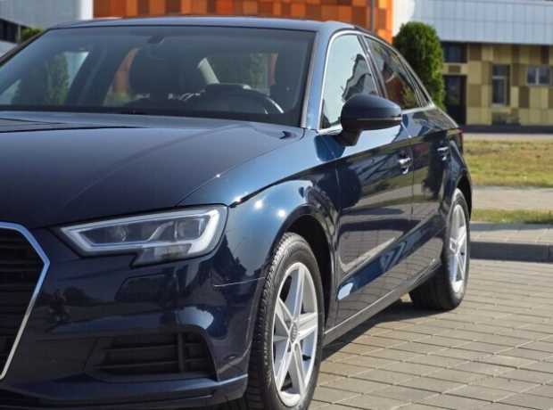 Audi A3 8V  Рестайлинг, 2019, пробег 178000 км
