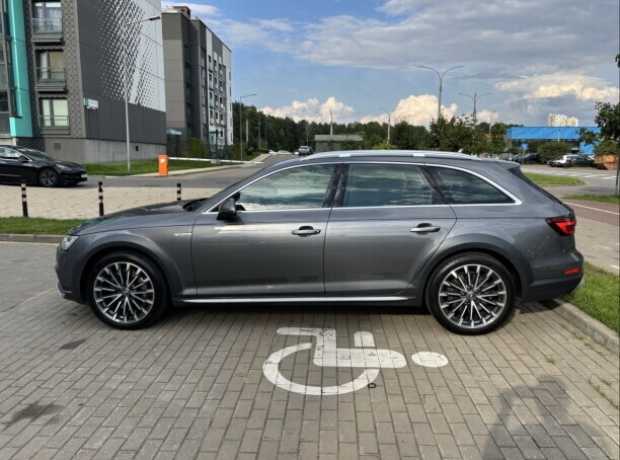 Audi A4 Allroad B9, 2018, пробег 178800 км