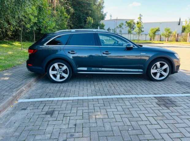Audi A4 Allroad B9, 2019, пробег 180000 км