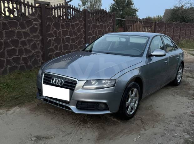 Audi A4 B8