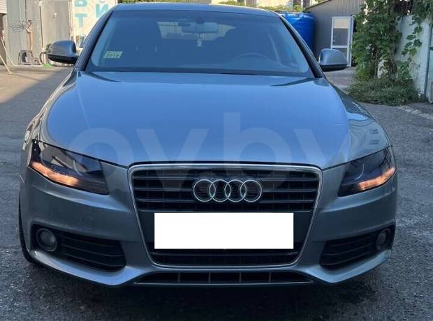 Audi A4 B8