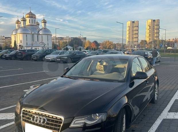 Audi A4 B8