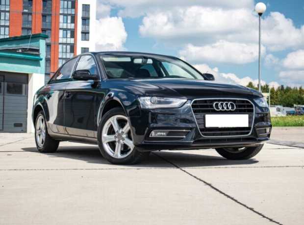 Audi A4 B8  Рестайлинг, 2012, пробег 170000 км