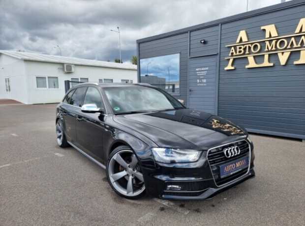 Audi A4 B8  Рестайлинг, 2013, пробег 202000 км