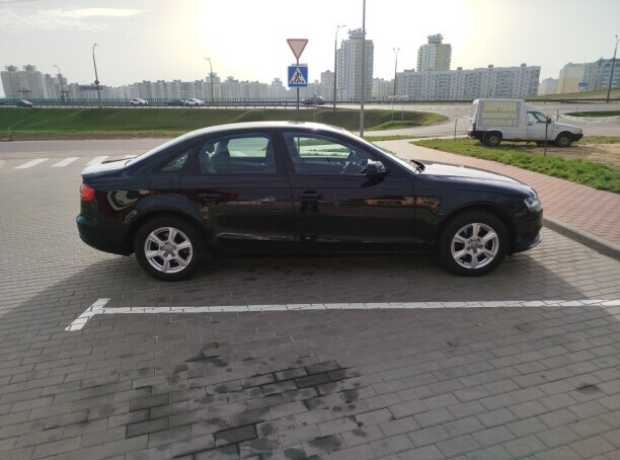 Audi A4 B8  Рестайлинг, 2015, пробег 171000 км